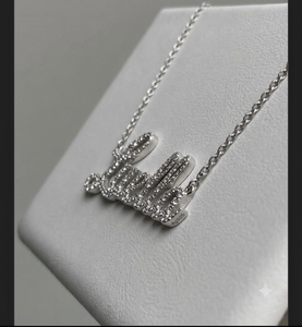 Personalisierte Hip-Hop-Halskette mit Initialen und Diamanten, Namensanhänger, Trendiger Schmuck für Partys und Verlobungen, Geschenk für Frauen, Silber - Product Image 2
