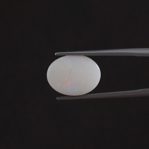 Opale blanche de haute qualité, pierre précieuse en vrac, 5,30 carats, naturelle, certifiée IGI, taille ovale, polie à la main, traitée à la cire/l'huile légère, pour bijoux - Product Image 3