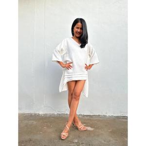 Robe longue kaftan blanche pour femme, écologique, lavable, col en V, coupe ample, sans manches, ourlet asymétrique, taille naturelle, décontractée pour l'été - Product Image 2