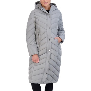 Abrigo Largo Acolchado de Invierno para Mujer con Capucha, de Poliéster, Resistente al Viento, Ecológico, con Gorro Desmontable, 2026 - Product Image 5