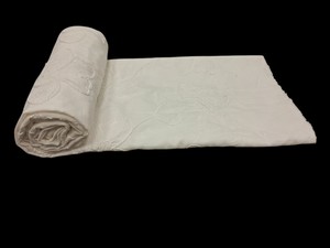 Tela Bordada Dori de Algodón Blanco Premium en Oferta |   Tela de Algodón con Bordado Floral para Vestidos, Kurtis y Decoración del Hogar - Product Image 2