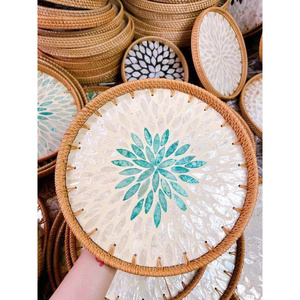 Bandeja de Comida Ovalada Mini Vintage de Ratán con Asa y Elegante Diseño de Incrustaciones, Almacenamiento Ecológico para Cocina - Product Image 3