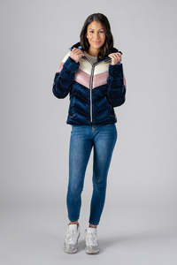 Wholesale <b>Women</b>’s Printed <b>Puffer</b> <b>Jacket</b> Custom Casual Wear Windproof Zipper Closure Side Pockets <b>Women's</b> Premium Coat For Winter - Product Image 6