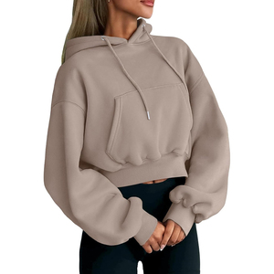 Sweat-shirt moderne pour femme, style décontracté, fabriqué avec un tissu doux et chaud, design avec poche kangourou, parfait pour un port quotidien confortable. - Product Image 3