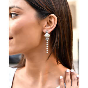Pendientes Largos de Plata Meera Jaipur Kalash, Pendientes Modernos - Product Image 3