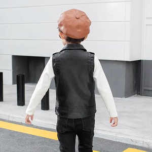 Gilet pour enfants, veste sans manches en cuir PU pour garçons, vêtement d'extérieur tendance pour l'automne - Product Image 3