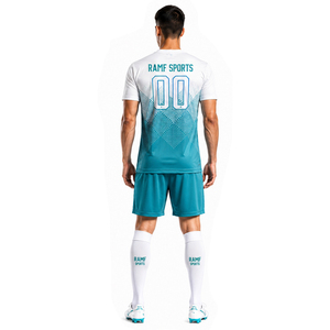 Venta al por Mayor de Camisetas de Fútbol para Hombre de Diseño Reciente y Alta Calidad, Secado Rápido, 100% Poliéster, Servicio OEM, Impresión por Transferencia de Calor - Product Image 3