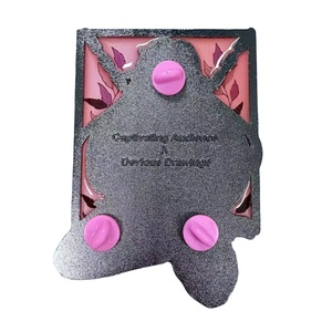 งานฝีมือโลหะเคลือบแข็งแบบกำหนดเอง พร้อมเคลือบเงาสีดำ นิกเกิล ทอง เงิน ทองแดง กลิตเตอร์ และเคลือบเงาแบบใส - Product Image 4