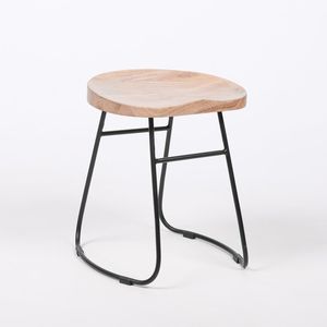 Tabouret en bois et fer de qualité supérieure offrant une assise confortable avec un attrait intérieur élégant de style industriel et rustique - Product Image 6