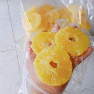 สินค้าขายดี ผลิตภัณฑ์พรีเมียม แหวนสับปะรดอบแห้ง เป็นมิตรต่อสิ่งแวดล้อม สดใหม่ยาวนาน เหมาะสำหรับส่งออก - Product Image 2