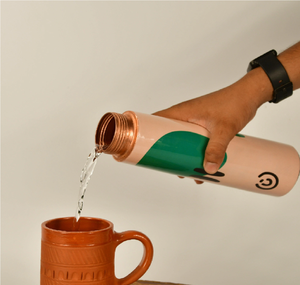 Botella de Agua de Cobre Esmaltado Exclusiva, al Mejor Precio, a Prueba de Fugas, Botella de Agua de Cobre Ayurvédica para Yoga, en Oferta - Product Image 1