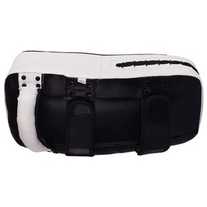 แผ่นรองเตะหนัง PU คุณภาพสูง ระบายอากาศได้ดี เป็นมิตรกับสิ่งแวดล้อม ทนทาน พื้นผิวเรียบเนียน สำหรับการออกกำลังกาย การฝึกเตะแบบสมดุล และการป้องกัน - Product Image 6