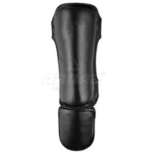 Espinilleras de Primera Calidad con Protección Equilibrada y Comodidad, Ligeras, con Acolchado Transpirable y Fáciles de Usar - Product Image 3