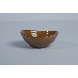 Plat à sauce soja personnalisé fait main en grès, finition brillante à glaçure réactive, style Japandi, Agung Keramik, compatible lave-vaisselle - Product Image 2