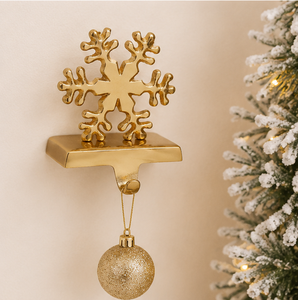 Wholesale Luxury Gold Snowflake <b>Stocking</b> <b>Holder</b> Heavy Duty Metal Mantel Hanger Hook For Christmas Fireplace Decorations Ornament - Product Image 2