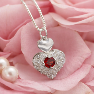 Collar con Colgante de Corazón de Granate Rojo Natural, Plata de Ley 925 con Acentos de Diamantes CZ, Joyería Romántica para Mujer - Product Image 3