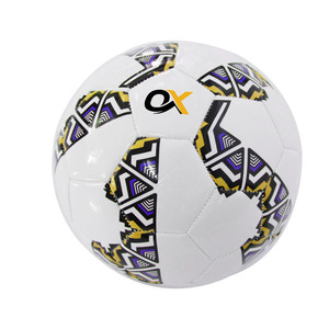Ballon de football officiel taille 5 personnalisé à prix avantageux pour les matchs - Product Image 1