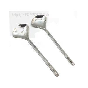 Juego de Cubiertos para Ensalada de Acero Inoxidable, Cuchara y Tenedor, Vajilla Moderna, Utensilios de Cocina para Servir, para Uso en Restaurantes, Catering y Buffet - Product Image 1