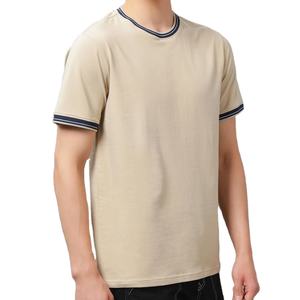 T-shirt en coton épais beige pour homme, col côtelé contrastant, streetwear, manches courtes, haut décontracté basique, logo personnalisé OEM, marque privée - Product Image 5