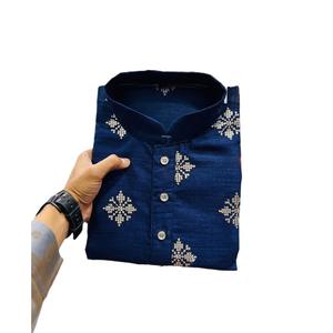 Parbon Conjunto de ropa de abrigo para hombre azul marino a la moda Seda Mate Cobre Secuencia Trabajo Kurta con pijama - Product Image 1