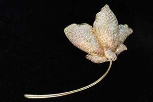 เข็มกลัดดอกไม้ชุบทอง เงินแท้ 925 ประดับเพชรโมอิสซาไนต์ เครื่องประดับตกแต่งสำหรับผู้หญิง สง่างาม เหมาะสำหรับงานปาร์ตี้ ของขวัญ - Product Image 5