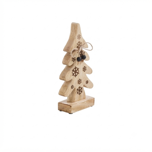 Décoration de table en bois sculpté en forme de sapin de Noël avec motifs découpés, nœud en ficelle et clochette suspendue pour une présentation festive - Product Image 5