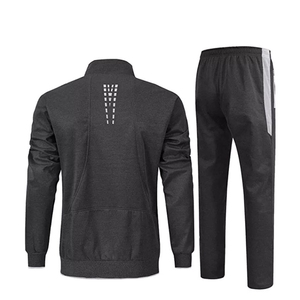 Survêtement en polyester respirant pour homme, tenue d'entraînement haut de gamme pour la salle de sport, la course à pied, l'exercice et la mode streetwear - Product Image 1