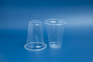 Venta directa de fábrica, tazas transparentes de PP de 7/9/12/16/24 oz, vasos desechables con tapa, personalizables para viajes y camping. - Product Image 2