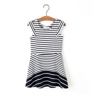 ชุดเดรสตัวหลวมสำหรับสาวน้อยอายุน้อยกว่า8ปี - Product Image 1