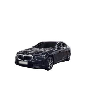 BMW Série 5 520i 2024, 36 902 km, boîte automatique, caméra de recul, sièges en cuir, conduite à gauche - Product Image 1