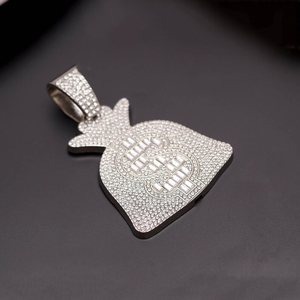 Colgante de Plata de Ley 925 con diseño de Bolsa de Dinero, con incrustaciones de Moissanita de corte brillante redondo, estilo Hip Hop llamativo para hombre - Product Image 1