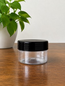 Envase Cosmético Redondo de PET de 50g, Más Vendido, con Cierre de Rosca Negro Seguro para Productos de Cuidado de la Piel, Cremas y Belleza - Product Image 1