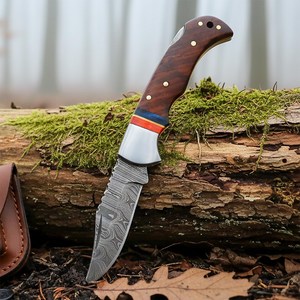 Couteau pliant de camping en acier Damas fait main UA Supplies, lame à pointe clip, manche en bois, mécanisme d'ouverture coulissant, couteau de poche EDC - Product Image 4
