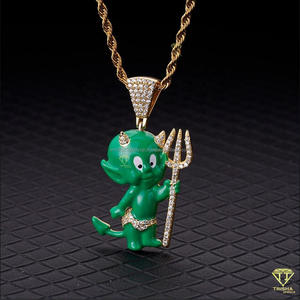 Pendentif exclusif de personnage de dessin animé avec pierres de diamant de laboratoire de qualité supérieure et un look tendance - Product Image 1