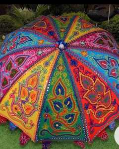 Parasol indien artisanal en coton bohème avec broderie d'éléphant et de fleurs, parapluie traditionnel pour mariages, événements, décoration - Product Image 4