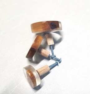 Perillas y Tiradores Redondos Modernos Hechos a Mano con Resina Ecológica para Gabinetes y Cajones - Product Image 2