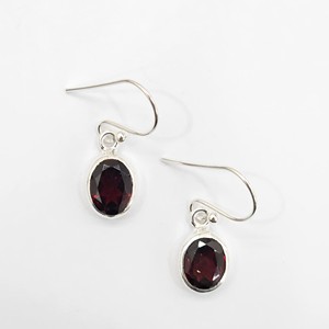 Pendientes Colgantes de Granate Natural en Plata de Ley 925, Hechos a Mano, Estilo Elegante, Antideslustre, Colección al por Mayor JAIPUR SILVER - Product Image 2