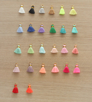 10 pièces Mini pompons bohèmes personnalisés de 18 mm, garniture à franges épaisse pour la création de bijoux, petits pompons courts personnalisés, service OEM