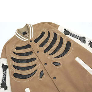 Blousons Bomber Varsity Unisexe Personnalisés en Laine de Haute Qualité avec Appliques Motifs Os et Nervures sur le Devant, Grande Taille, Imperméables et Coupe-Vent - Product Image 4