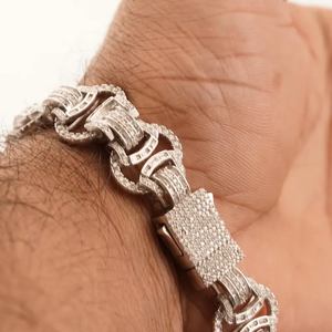 Pulsera de eslabones cubanos de plata con moissanita, joyería de lujo estilo hip hop, pulsera de cadena llamativa para hombre, regalo de moda - Product Image 1