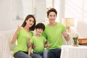 เสื้อยืดคอตตอนผู้ชายพิมพ์โลโก้ได้ เนื้อผ้านุ่ม ผลิตจากผ้าคอตตอนริงสปัน แขนสั้น แบบเรียบ สำหรับงานสกรีนและงานปัก - Product Image 6