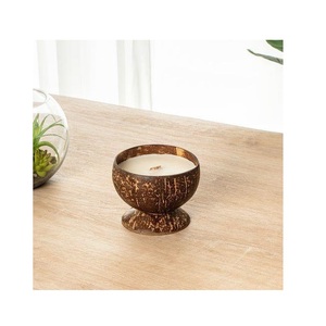 Recipiente de madera moderno para velas, diseño personalizado, para decoración del hogar. - Product Image 1
