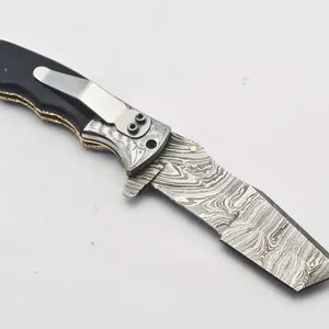 Cuchillo Sheepfoot de Acero de Damasco de Grado Industrial Hecho a Mano con Mango de Madera y Latón, Borde Recto, Mecanismo de Apertura con Perilla, OEM, de Bolsillo - Product Image 5