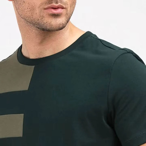 T-shirt décontracté pour homme en jersey de coton vert foncé à manches courtes, col rond, coupe classique, couleur unie, tricoté, respirant, 180g - Product Image 3