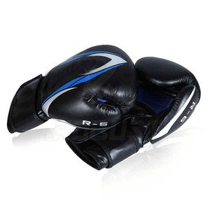 Guantes de Boxeo Profesionales ROBUST INDUSTRIES de Cuero Genuino Antideslizantes para Adultos, Personalizables, para Entrenamiento - Product Image 3