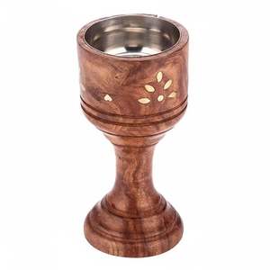 Quemador de incienso redondo de madera de diseño único y multiusos para aromaterapia y bienestar con incienso Oud, disponible para la venta. - Product Image 5