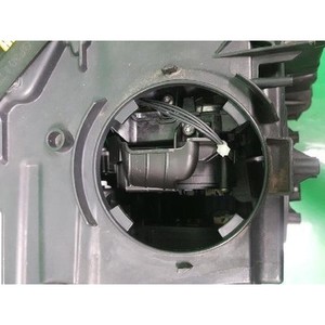 Phare avant gauche d'origine pour BMW Série 7 G11 730d, modèle 2016, réf. 746560501 - Product Image 5
