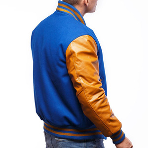 Giacca Varsity Ricamata Korn per Uomo, Blu con Maniche in Pelle PU, Casual Autunnale, Colletto Rovesciato, Vestibilità Regolare - Product Image 4