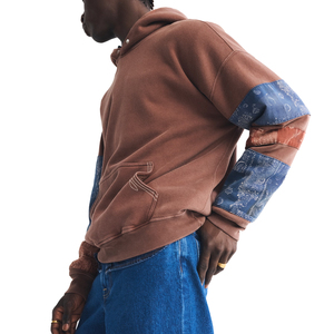 Sweat à capuche oversize personnalisé avec empiècements patchwork et manches bandana, en molleton de coton épais, style streetwear western - Product Image 2