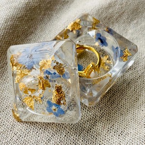 Boîte à bijoux en résine florale artisanale de luxe, organiseur décoratif pour bibelots, petite boîte à bijoux personnalisée en résine, cadeau - Product Image 5